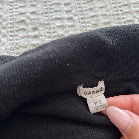 Garage crop top size small and in black. - Picture 2 of 3